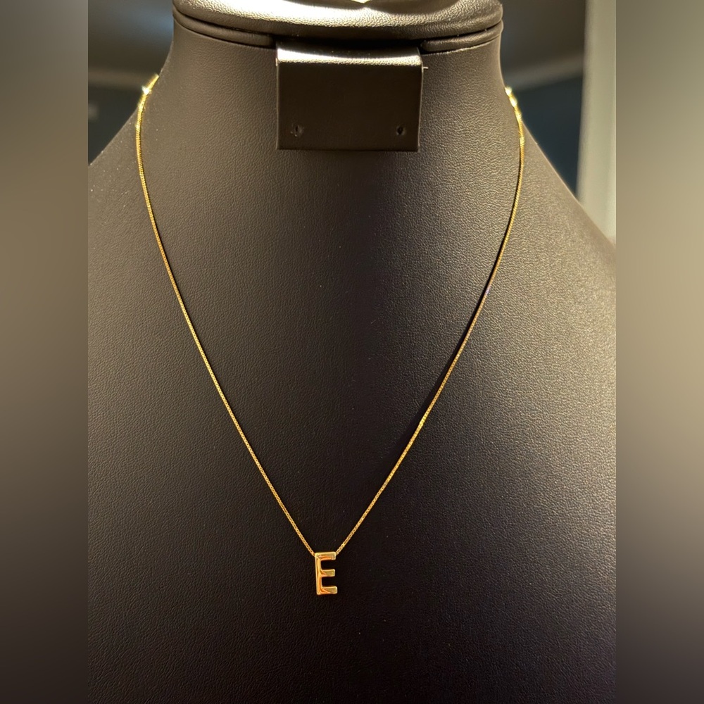 Gold Initial 'E' Necklace Marked Italy 925
